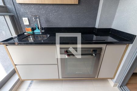 Varanda de kitnet/studio para alugar com 1 quarto, 29m² em Indianópolis, São Paulo