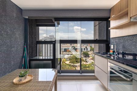 Varanda de kitnet/studio para alugar com 1 quarto, 29m² em Indianópolis, São Paulo