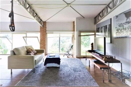 Casa à venda com 3 quartos, 215m² em Vila Progredior, São Paulo