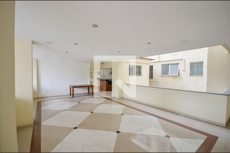 Apartamento à venda com 82m², 2 quartos e 1 vaga Apartamento à venda com 82m², 2 quartos e 1 vagaÁrea Comum