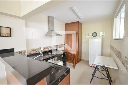 Apartamento à venda com 82m², 2 quartos e 1 vaga Apartamento à venda com 82m², 2 quartos e 1 vagaÁrea Comum