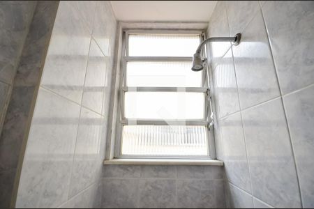Apartamento à venda com 82m², 2 quartos e 1 vaga Apartamento à venda com 82m², 2 quartos e 1 vagaBanheiro de Serviço