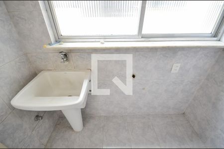 Apartamento à venda com 82m², 2 quartos e 1 vaga Apartamento à venda com 82m², 2 quartos e 1 vagaÁrea de Serviço