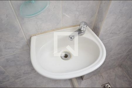 Apartamento à venda com 82m², 2 quartos e 1 vaga Apartamento à venda com 82m², 2 quartos e 1 vagaBanheiro de Serviço