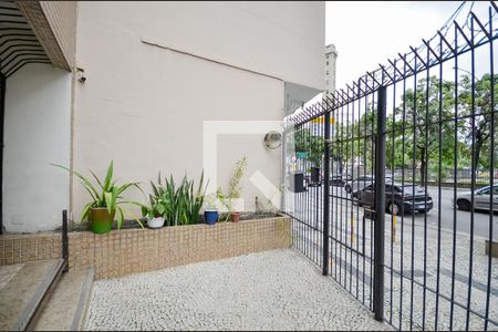 Apartamento à venda com 82m², 2 quartos e 1 vaga Apartamento à venda com 82m², 2 quartos e 1 vagaÁrea Comum