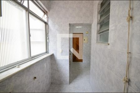 Apartamento à venda com 82m², 2 quartos e 1 vaga Apartamento à venda com 82m², 2 quartos e 1 vagaÁrea de Serviço