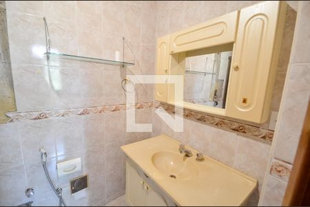 Apartamento à venda com 82m², 2 quartos e 1 vaga Apartamento à venda com 82m², 2 quartos e 1 vagaBanheiro da Suíte