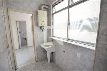 Apartamento à venda com 82m², 2 quartos e 1 vaga Apartamento à venda com 82m², 2 quartos e 1 vagaÁrea de Serviço