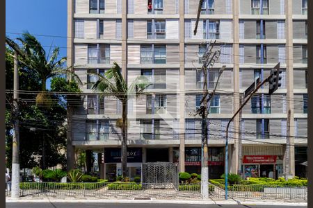 Apartamento para alugar com 122m², 2 quartos e 1 vaga Apartamento para alugar com 122m², 2 quartos e 1 vagaFachada