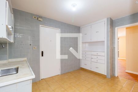Apartamento para alugar com 122m², 2 quartos e 1 vaga Apartamento para alugar com 122m², 2 quartos e 1 vagaCozinha