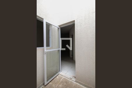 Apartamento para alugar com 38m², 2 quartos e sem vaga Apartamento para alugar com 38m², 2 quartos e sem vagaQuintal