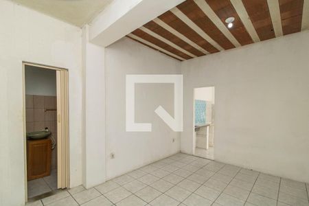 Sala/Quarto de kitnet/studio para alugar com 1 quarto, 30m² em Jardim Carioca, Rio de Janeiro