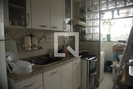 Apartamento à venda com 94m², 2 quartos e 1 vagaCozinha
