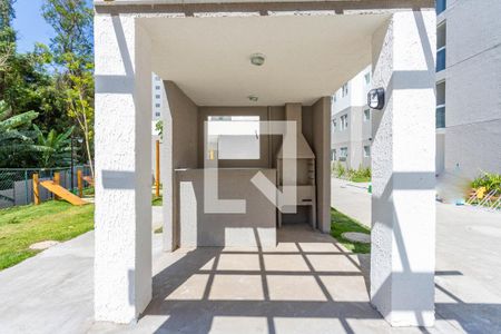 Apartamento para alugar com 44m², 2 quartos e sem vaga Apartamento para alugar com 44m², 2 quartos e sem vagaÁrea comum - Churrasqueira