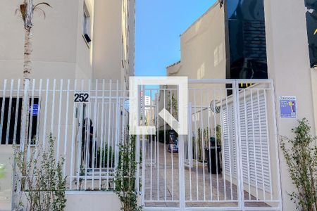 Apartamento à venda com 27m², 1 quarto e sem vaga Apartamento à venda com 27m², 1 quarto e sem vagaFachada/Placa