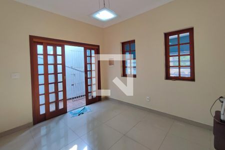 Sala de Jantar de casa para alugar com 4 quartos, 250m² em Jardim São Fernando, Campinas