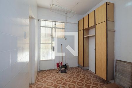 Apartamento à venda com 189m², 3 quartos e 1 vagaÁrea de Serviço