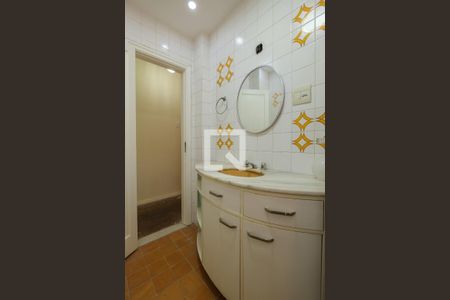 Apartamento à venda com 189m², 3 quartos e 1 vagaBanheiro Corredor