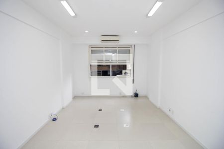Quarto de kitnet/studio à venda com 1 quarto, 28m² em Centro, Rio de Janeiro
