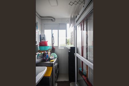 Apartamento à venda com 54m², 2 quartos e 2 vagasÁrea de serviço