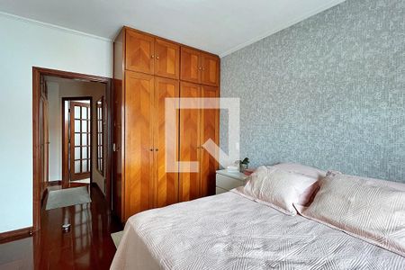 Casa à venda com 180m², 4 quartos e 2 vagasSuíte 1