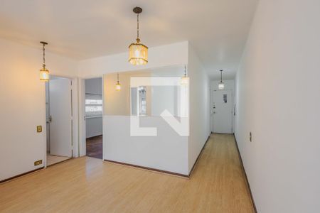 Apartamento à venda com 72m², 2 quartos e 1 vagaSala