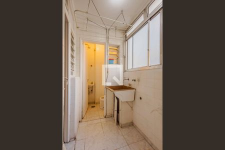 Apartamento à venda com 72m², 2 quartos e 1 vagaÁrea de Serviço