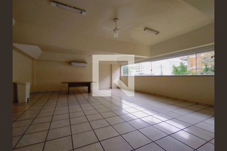 Apartamento à venda com 260m², 3 quartos e 2 vagasÁrea comum - Salão de festas