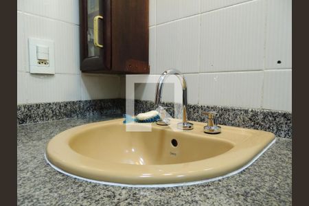 Apartamento à venda com 260m², 3 quartos e 2 vagasBanheiro Social