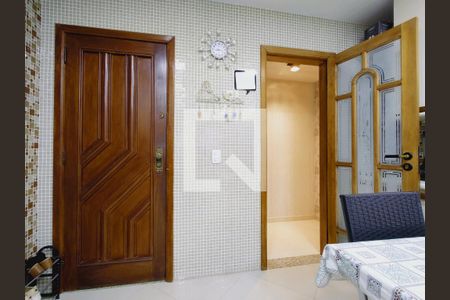 Apartamento à venda com 260m², 3 quartos e 2 vagasCozinha - Armários