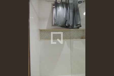 Apartamento à venda com 260m², 3 quartos e 2 vagasBanheiro da Suíte 3