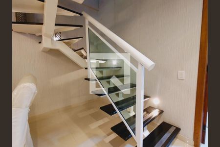 Apartamento à venda com 260m², 3 quartos e 2 vagasEscada