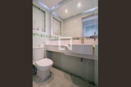 Apartamento à venda com 260m², 3 quartos e 2 vagasBanheiro 2