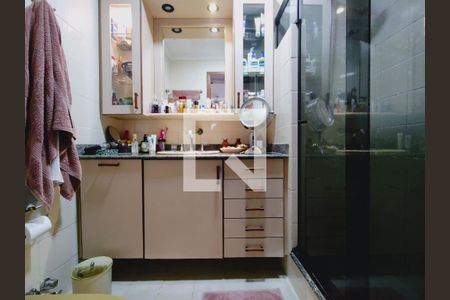 Apartamento à venda com 260m², 3 quartos e 2 vagasBanheiro da Suíte 1