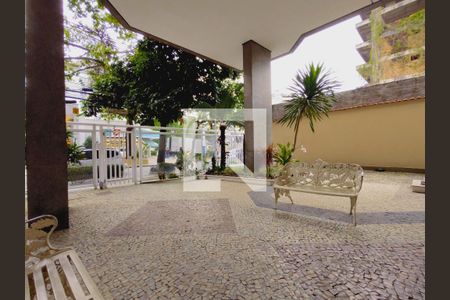 Apartamento à venda com 260m², 3 quartos e 2 vagasFachada e portaria