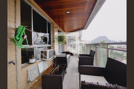 Apartamento à venda com 260m², 3 quartos e 2 vagasVaranda do Quarto