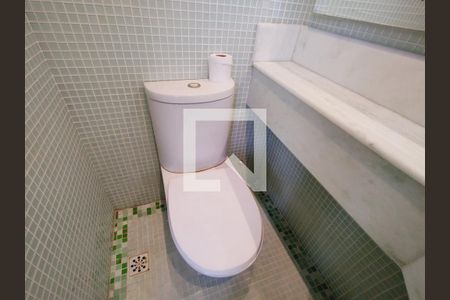 Apartamento à venda com 260m², 3 quartos e 2 vagasBanheiro 2