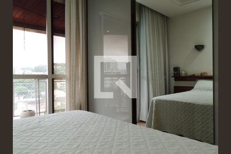 Apartamento à venda com 260m², 3 quartos e 2 vagasQuarto 1 - Suíte