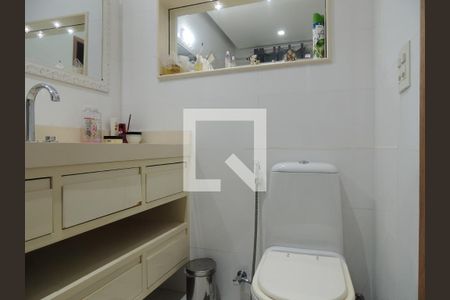 Apartamento à venda com 260m², 3 quartos e 2 vagasBanheiro da Suíte 3
