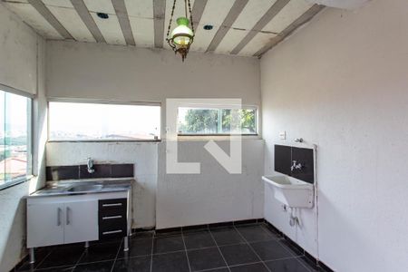 Cozinha e Área de Serviço de kitnet/studio para alugar com 1 quarto, 55m² em Providência, Belo Horizonte