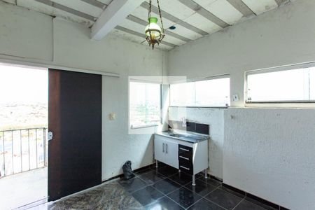 Cozinha e Área de Serviço de kitnet/studio para alugar com 1 quarto, 55m² em Providência, Belo Horizonte