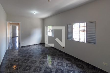 1 Quarto  de casa para alugar com 3 quartos, 160m² em Jardim Ernestina, São Paulo