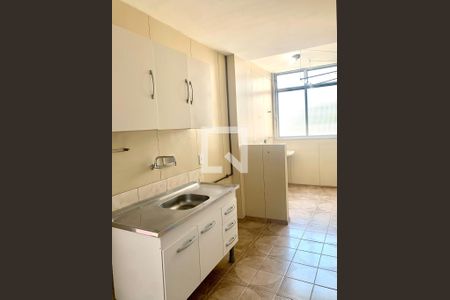 Apartamento à venda com 55m², 2 quartos e 1 vagaCozinha