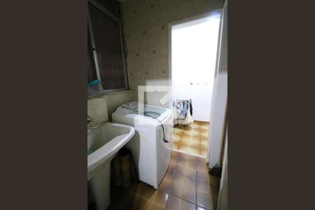 Apartamento à venda com 150m², 3 quartos e 1 vagaÁrea de Serviço