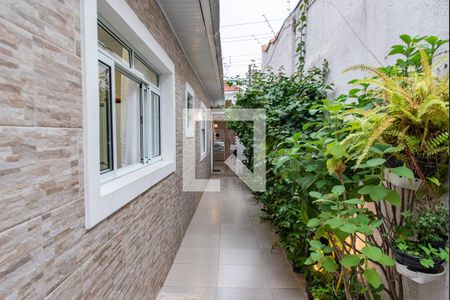 Casa à venda com 180m², 2 quartos e 2 vagasCorredor