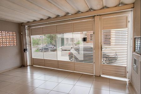 Casa à venda com 180m², 2 quartos e 2 vagasGaragem