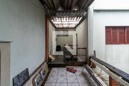 Casa à venda com 354m², 4 quartos e 2 vagas Casa à venda com 354m², 4 quartos e 2 vagasGaragem