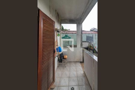 Casa à venda com 354m², 4 quartos e 2 vagas Casa à venda com 354m², 4 quartos e 2 vagasVaranda da Suíte