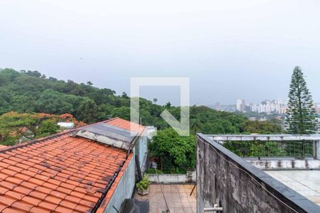 Casa à venda com 354m², 4 quartos e 2 vagas Casa à venda com 354m², 4 quartos e 2 vagasVaranda da Suíte