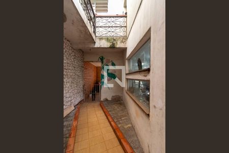 Casa à venda com 354m², 4 quartos e 2 vagas Casa à venda com 354m², 4 quartos e 2 vagasQuintal